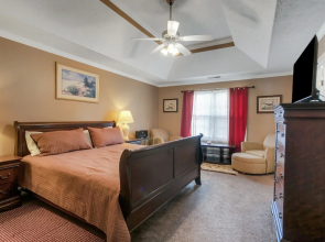 Atlanta Retreat W/ 2-car Garage, Fenced Yard 6 Bedroom Home by RedAwning
