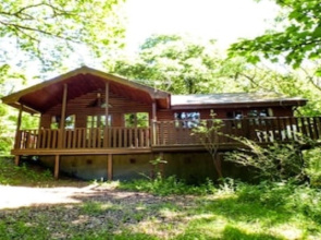 Acorn Lodge