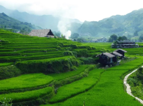 Cuong An Tavan  Homestay