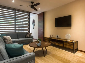 Modern 2BR Apartment With Private Pool Amazing Amenities Near The Beach