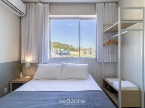 Evas - Charming Apartments With Sea View in Floripa