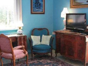 Plumeria Hill Bed and Breakfast