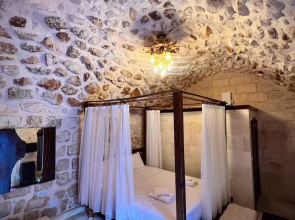 Şahmeran Otel Cafe Restoran