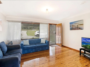 Budgewoi Cottage
