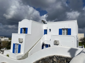 Downtown Fira Santorini