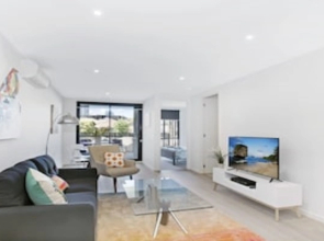Heart of St Kilda - Infinity Pool + Parking + WIFI