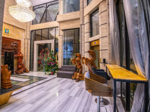 Hak Huot Hotel I