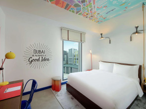 Hampton by Hilton Dubai Al Seef 