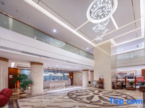 Binhu Junhua Hotel