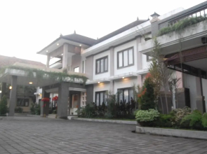 Dhyanapura City Hotel