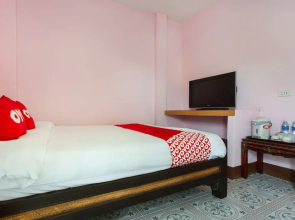 OYO 749 Baan Suan Resort