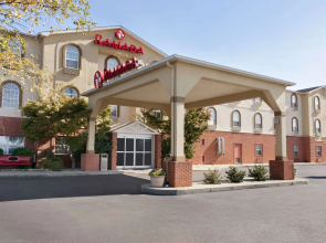 Ramada by Wyndham Elizabethtown