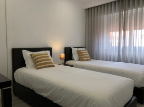 120 Central Apartment