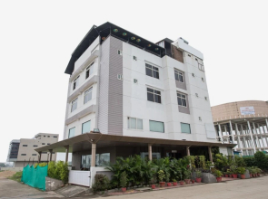 OYO 1546 The Sensation Hotel