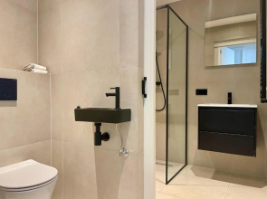 Charming Serviced Studio 40m2 -MNL C-