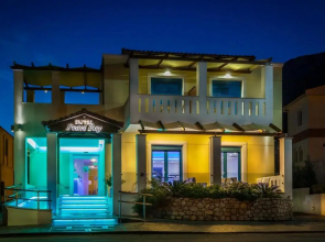 Pearl Bay Hotel