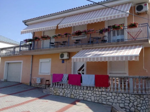 Apartments Biondić