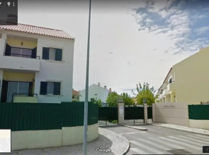 House With 3 Bedrooms in Samouco, With Wonderful City View, Pool Acces