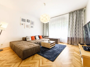 APLEND CITY Hviezdoslavovo námestie