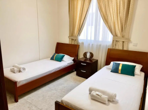 Palmyra-Comfortable Cozy/City Apartment.