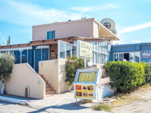 Vickys Studios Faliraki
