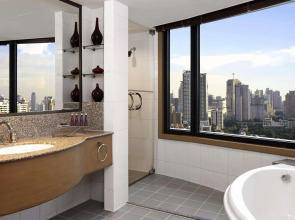 Grand Mercure Bangkok Atrium