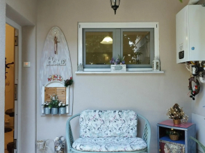 Mary's Dreamy Maisonette