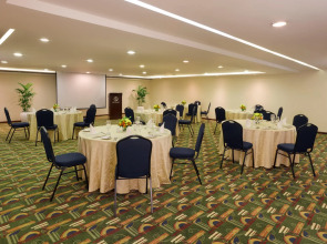 Hotel Estelar Miraflores