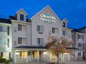 Country Inn & Suites by Radisson, Bloomington-Normal Airport, IL