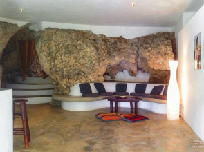 La Cueva Eco-Lodge