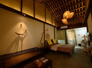 He Qi Jing She Hostel