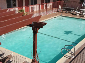 Park ave Inn Victorville