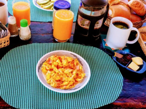 Guacamayo Bed & Breakfast