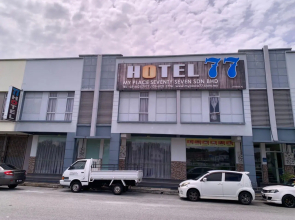 Hotel 77