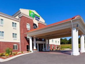 Holiday Inn Express & Suites Malvern, An Ihg