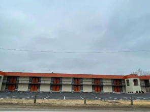 Dreamland Inn