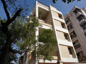 OYO 26151 House Khas Pranaam Apartment