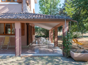 Beautiful Home in Ponzano di Fermo With Jacuzzi, Wifi and 4 Bedrooms