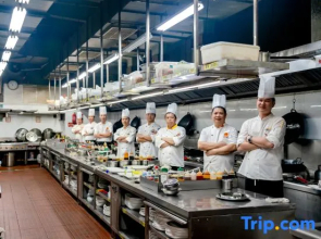 Sports International Hotel