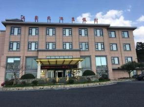 Jiangnan Tianchi Resort