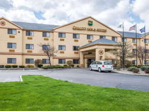 Quality Inn & Suites South Bend Airport