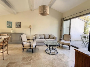 **Lovely Apartment In The Castle Of La Redorte**