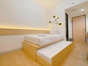 Warm Minimalist Studio Apartment The Alton