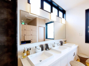 Hotel Hillarys Shinsaibashi