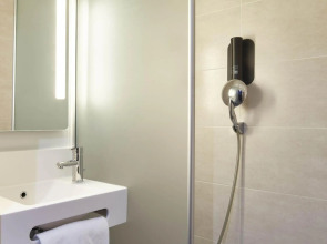 Hotel Queen Mary Paris