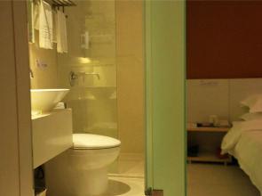 Colour Inn Shenzhen Dongmen Branch