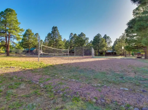 Near Sitgreaves Natl Park: High Country Farmhouse