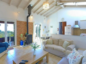 Villa Chiquitita in Rachi