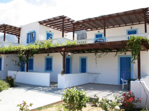 Captivating 1-bed Apartment in Lefkos