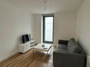 1 Bed Apartment Sleeps 2 With Wi-fi